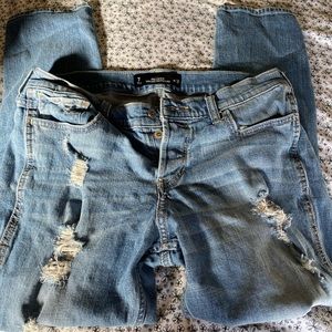 Woman’s Hollister vintage boyfriend pants size 7